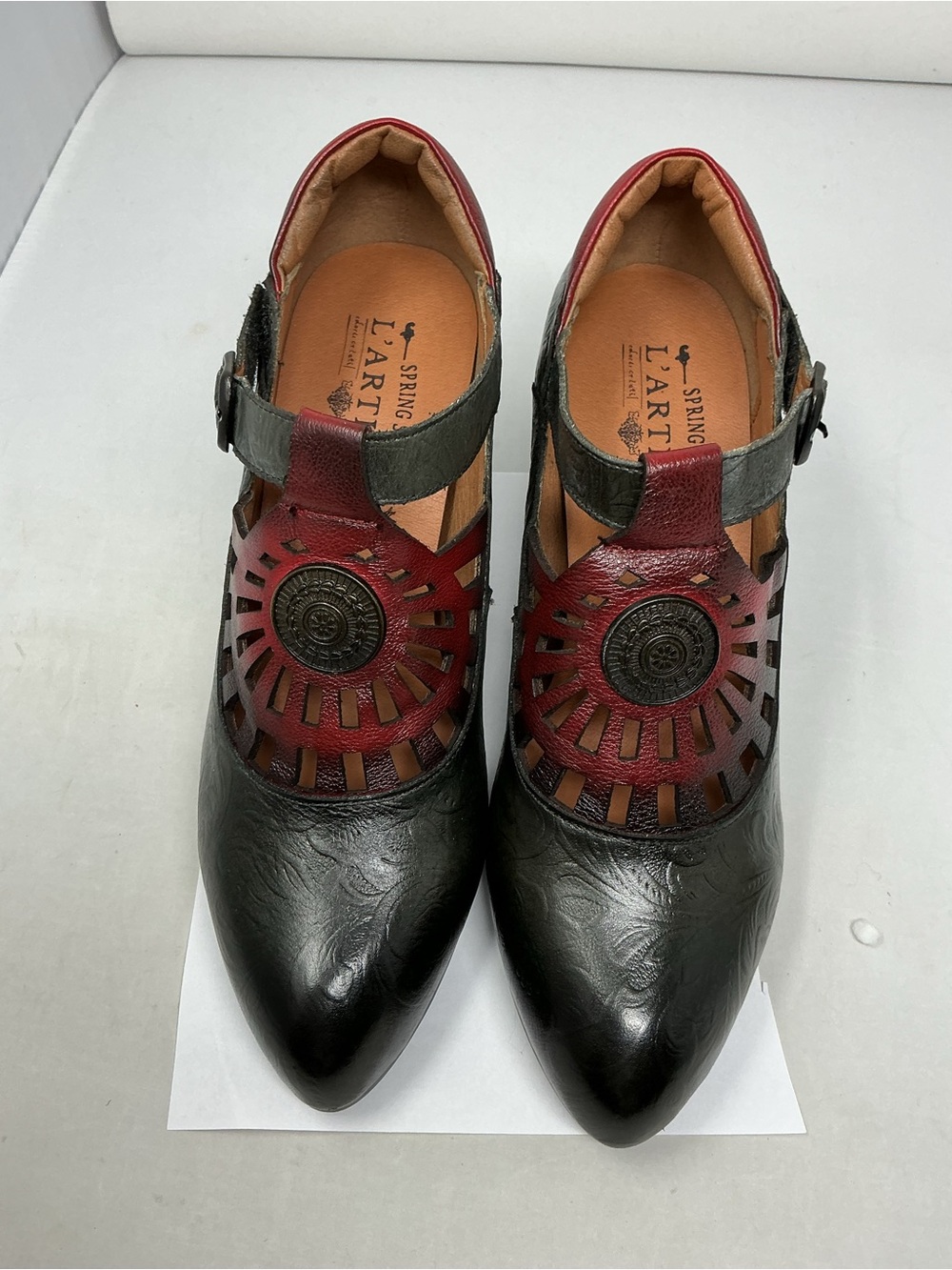 L'ATISTE Red and Black Mary Jane Cutout Heels